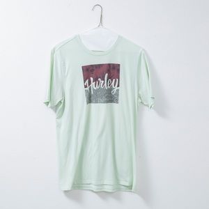 Hurley T-Shirt 10/10 condition.